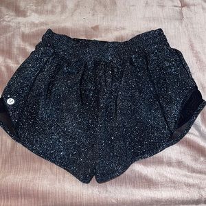 lululemon shorts size 4